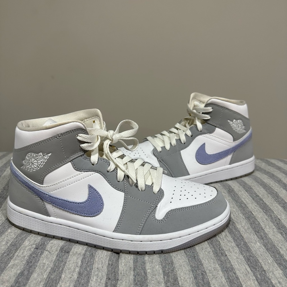 Jordan 1 Mid Wolf Grey Aluminum Women's